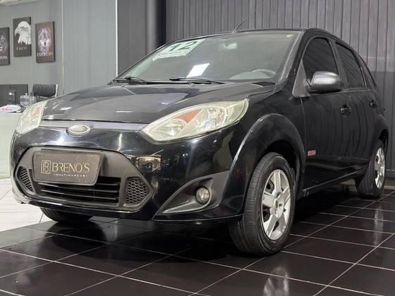 FORD FIESTA 1.6 ROCAM 8V FLEX 4P MANUAL FORD FIESTA 1.6 ROCAM 8V FLEX 4P MANUAL
